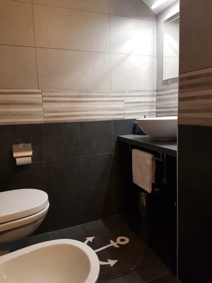 Moro Dal Castel - Appartamento Al Moro Castelnuovo del Garda Luaran gambar