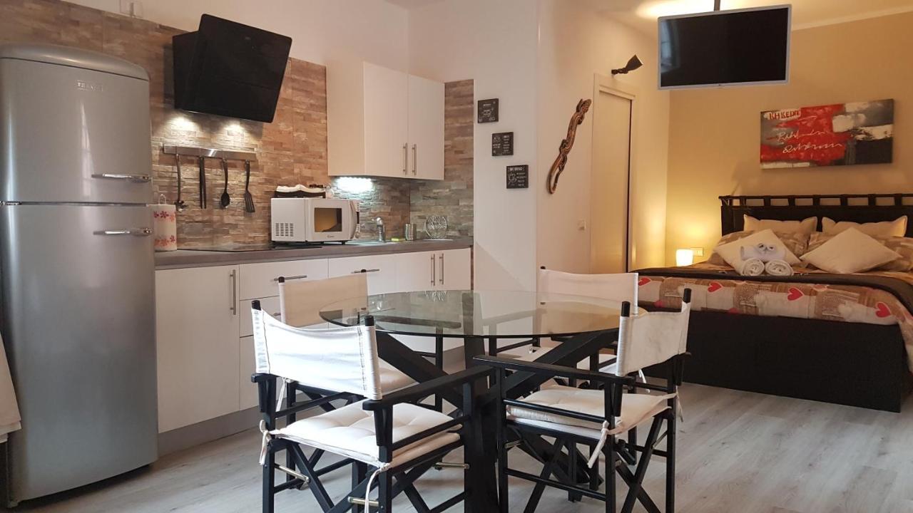 Moro Dal Castel - Appartamento Al Moro Castelnuovo del Garda Luaran gambar